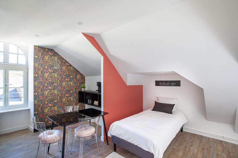 Bed and Breakfast Confidences Escale A Brissac Екстер'єр фото